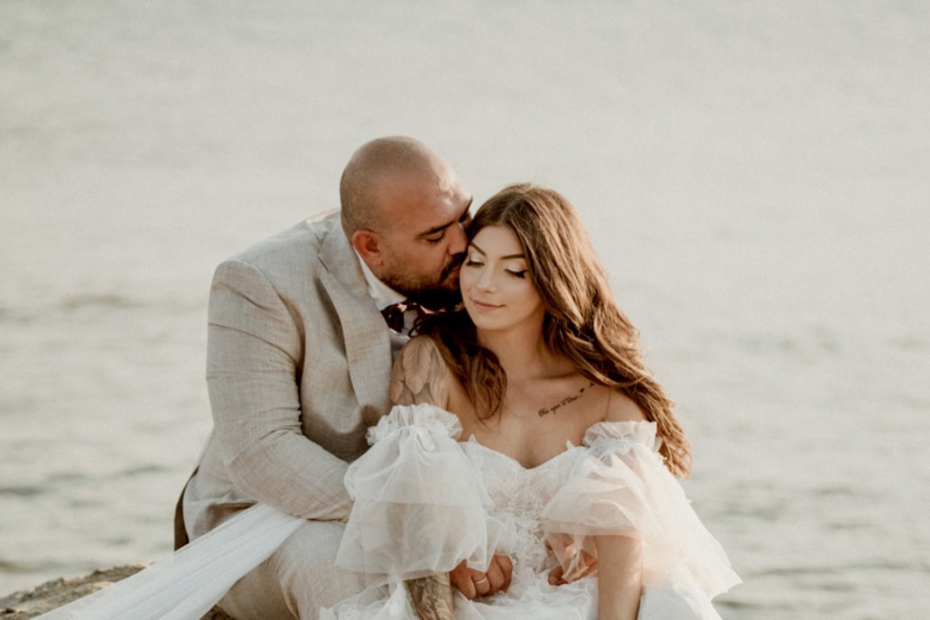 Ένας destination γάμος στη Δράμα με ρομαντική floral αισθητική | Αδριάνα & Τριαντάφυλλος