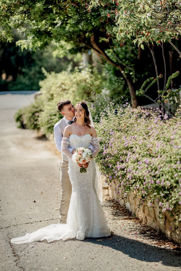 Garden Style Wedding Filled With Lovely Details