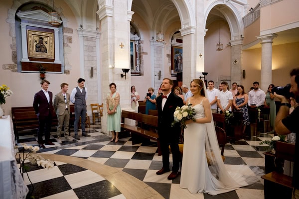 Heartfelt Summer Wedding Crete Blue Florals