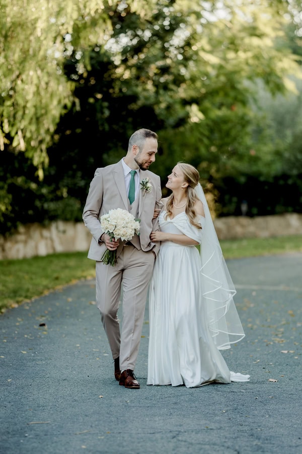 Intimate Rustic Wedding Historic Inn