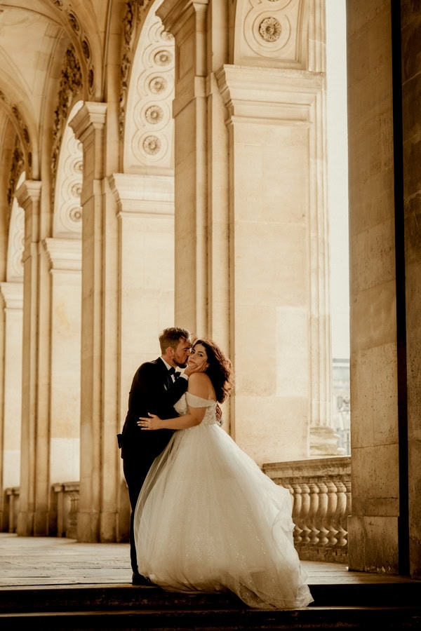 Romantic Next Day Photo Session Paris City
