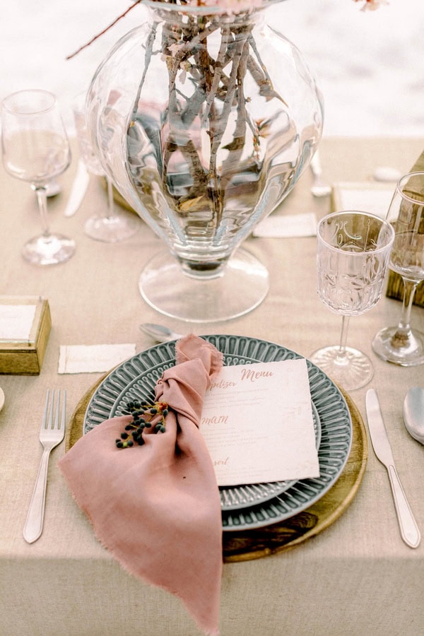 Romantic Styled Shoot Snowy Setting