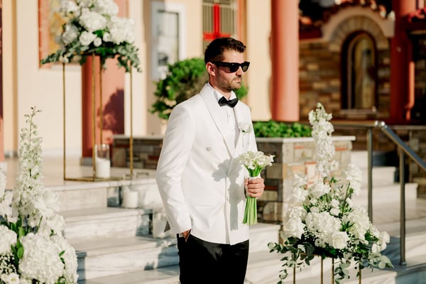 Romantic Summer Wedding Larisa White Details