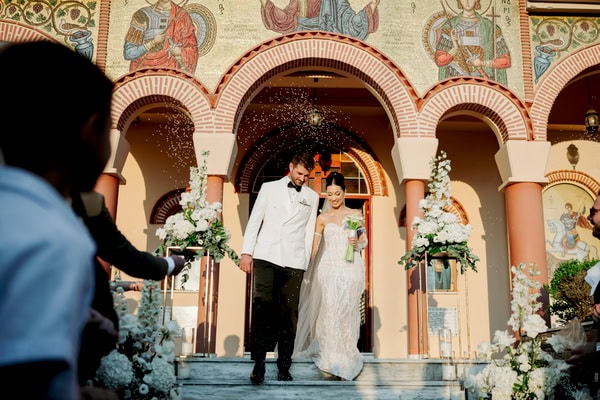 Romantic Summer Wedding Larisa White Details