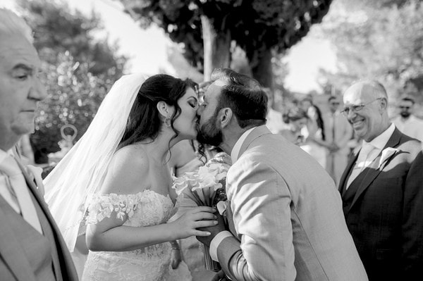 Romantic White Details Wedding In Chios