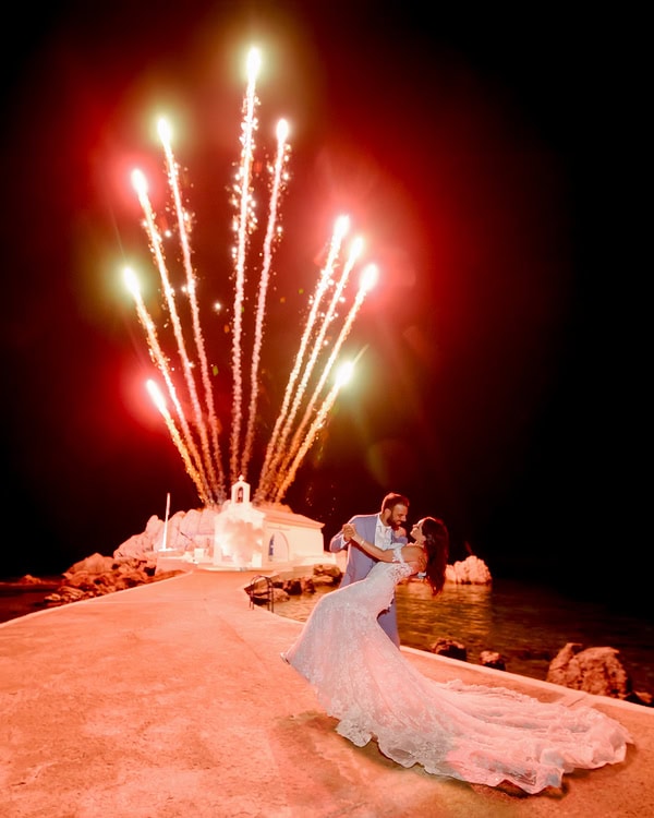 Romantic White Details Wedding In Chios
