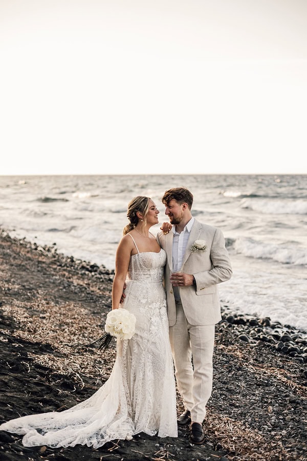 Stylish Santorini Wedding With Roses