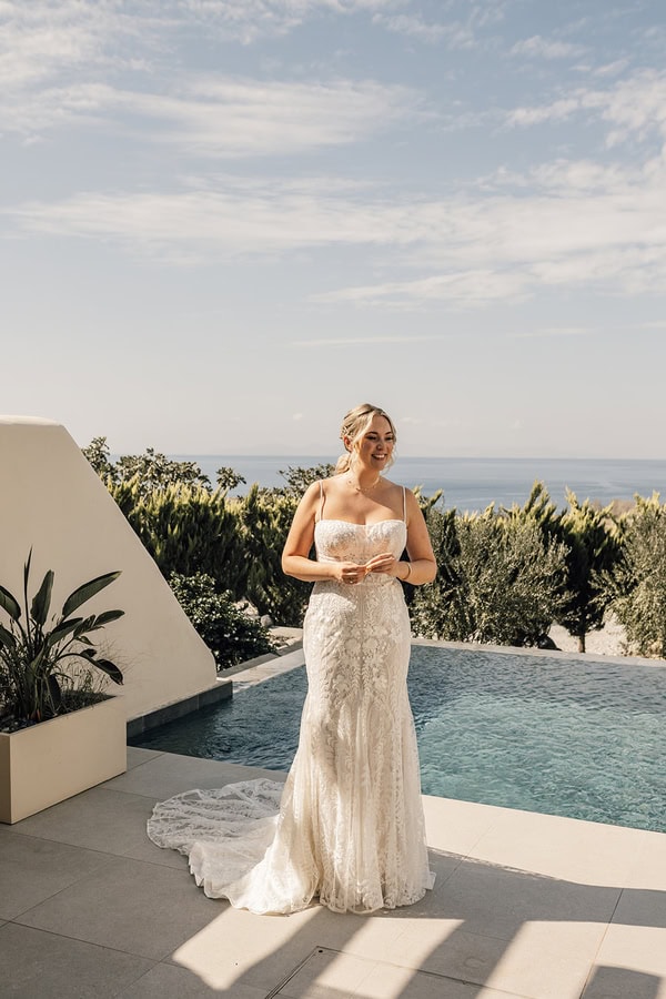 Stylish Santorini Wedding With Roses