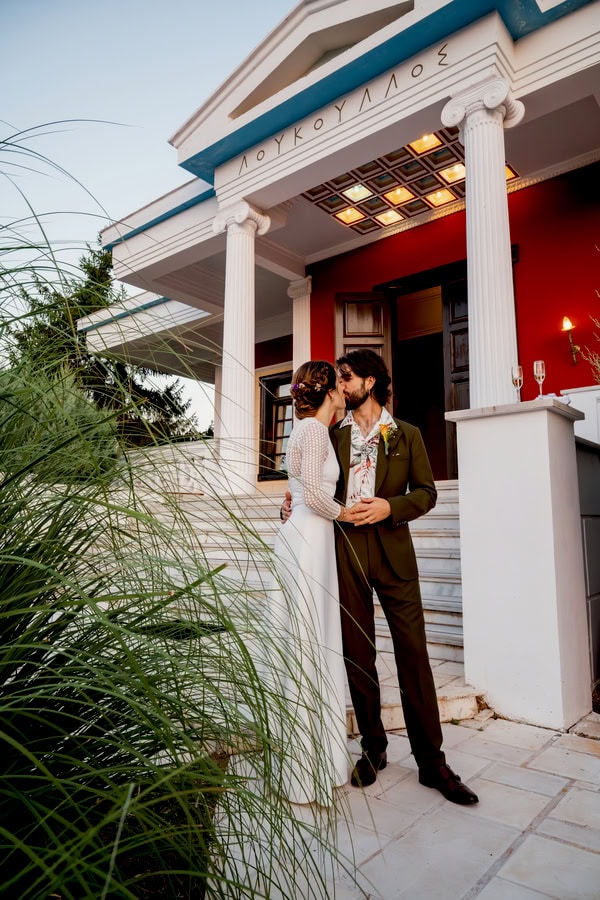 Summer Civil Wedding Full Of Color And Feeling