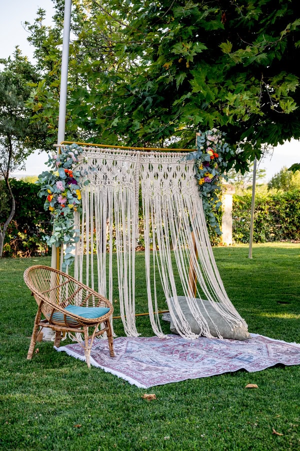 Summer Civil Wedding Full Of Color And Feeling