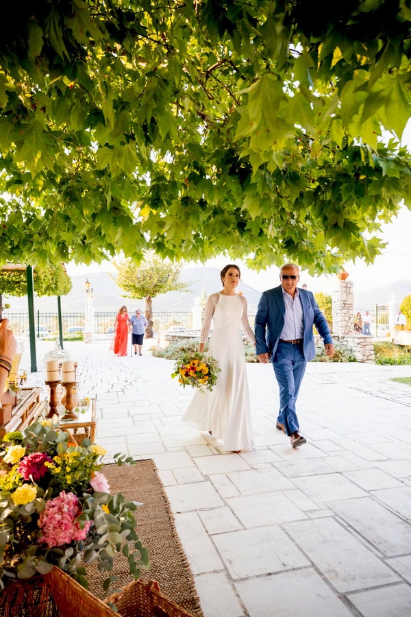 Summer Civil Wedding Full Of Color And Feeling