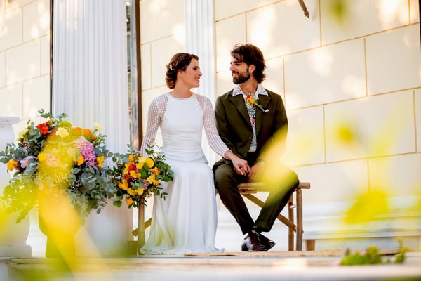Summer Civil Wedding Full Of Color And Feeling