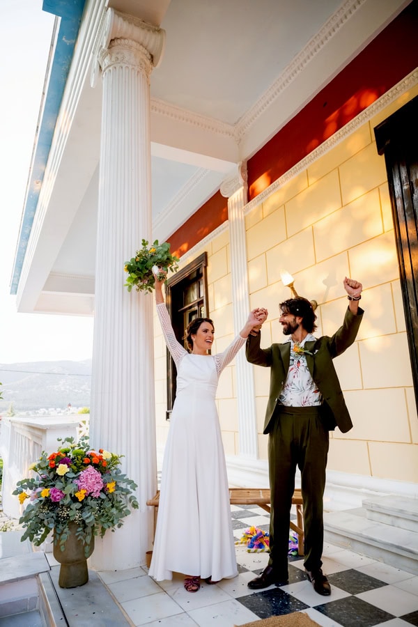 Summer Civil Wedding Full Of Color And Feeling