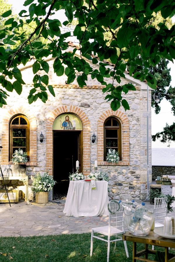 Summer Minimal Seaside Wedding