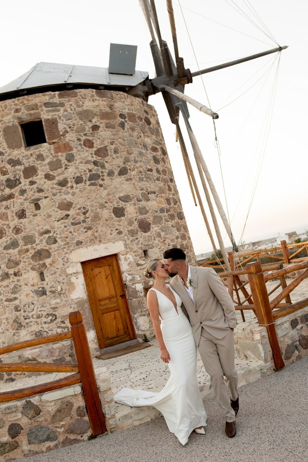 Summer Wedding In Kos With White Flowers And Nature