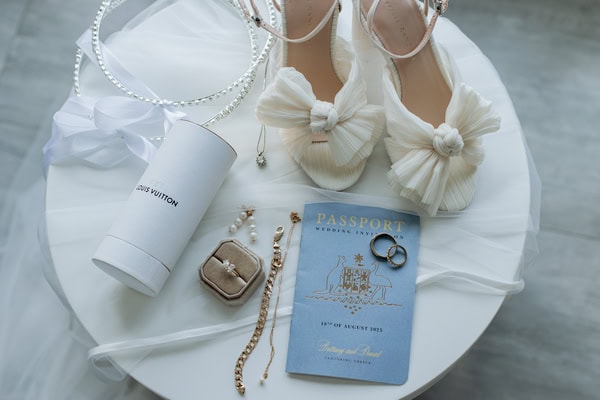 Chic Santorini Caldera Wedding