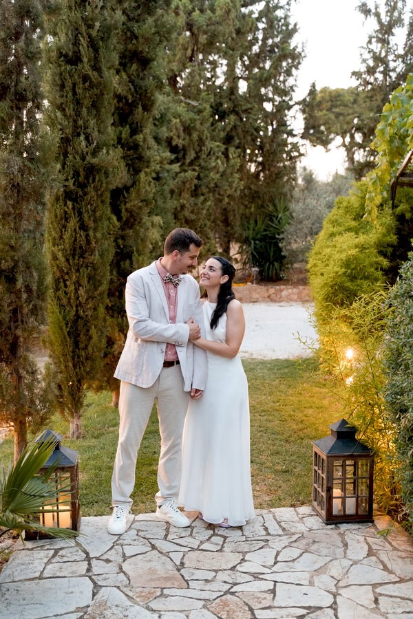 Colorful Symbolic Wedding Natural Setting