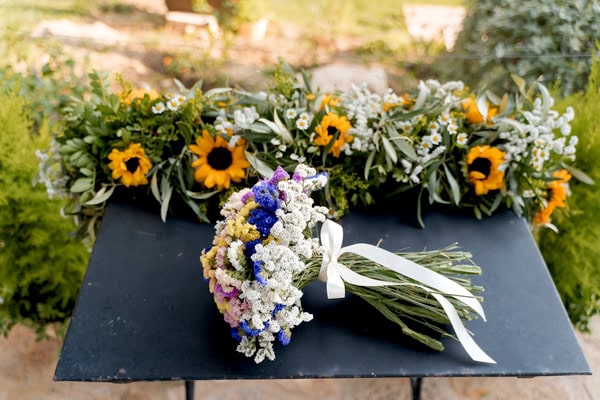 Colorful Symbolic Wedding Natural Setting