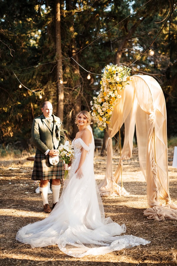 Destination Wedding Chania Daisies Crete