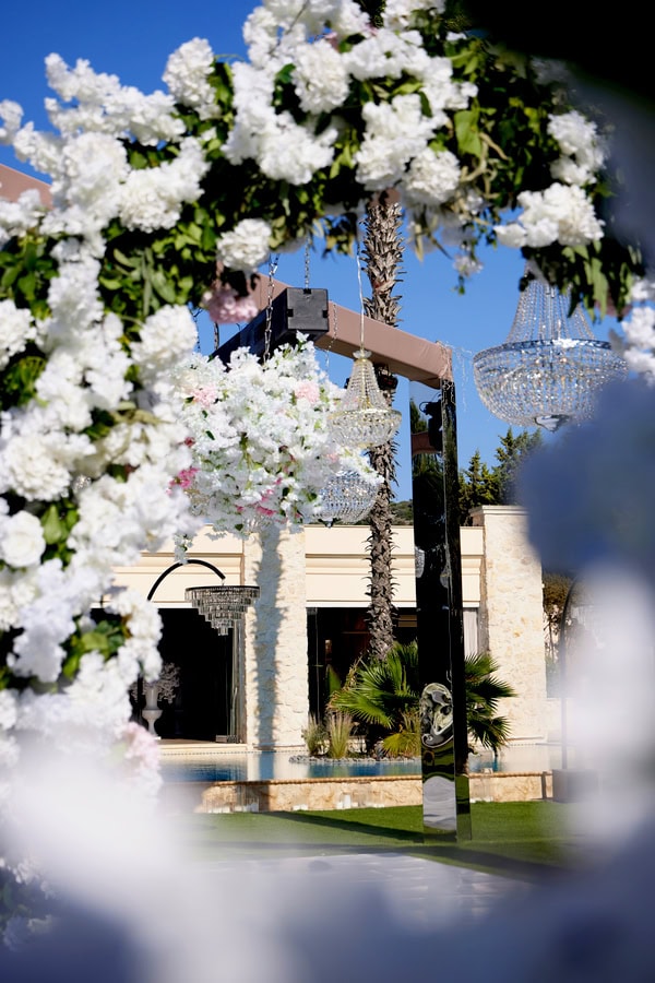 Luxury Summer Wedding With Florals