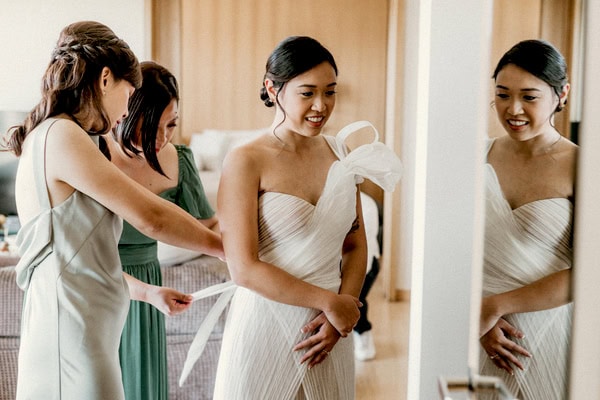 Omantic Destination Wedding Lake Vouliagmeni Tropical Details