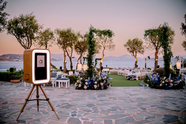 Premium Photobooth Wedding Experience