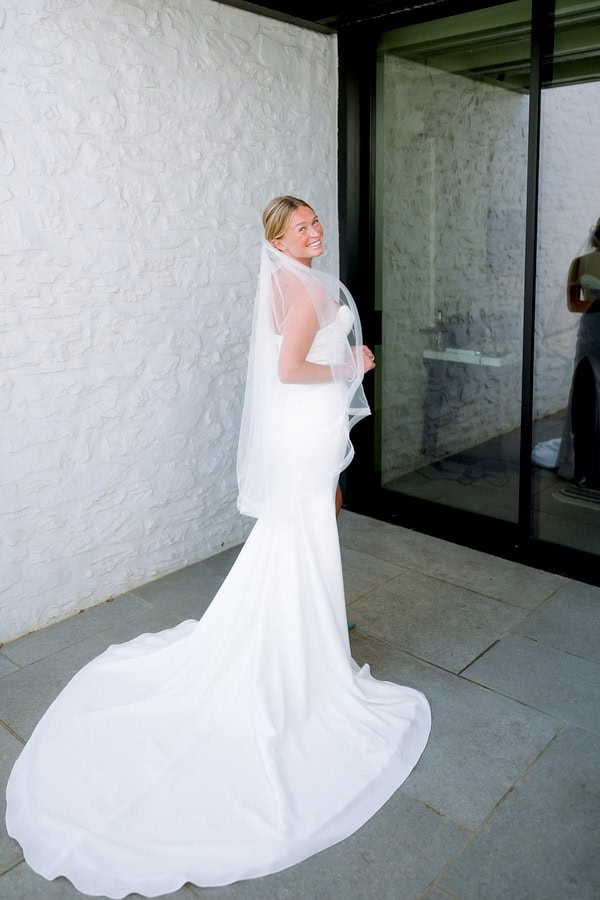 Romantic Chic Destination Wedding In Tinos