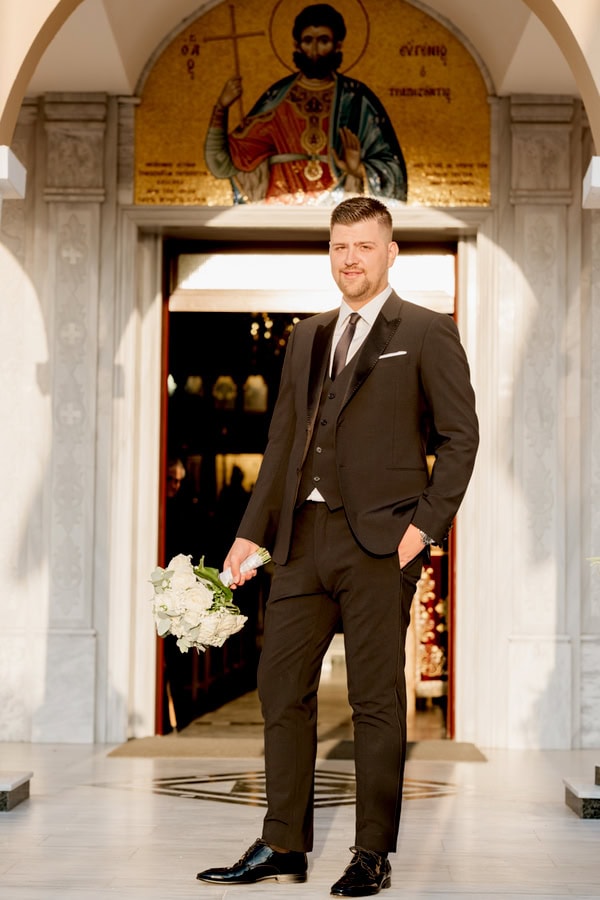 Romantic Summer Wedding Drama White Flowers