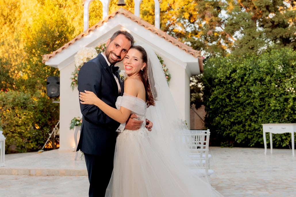 Ένας καλοκαιρινός γάμος γεμάτος ρομαντισμό στην Αθήνα | Εύα & Δημήτρης