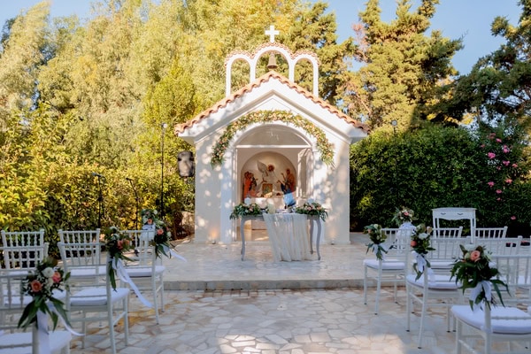 Romantic Summer Wedding In Athens