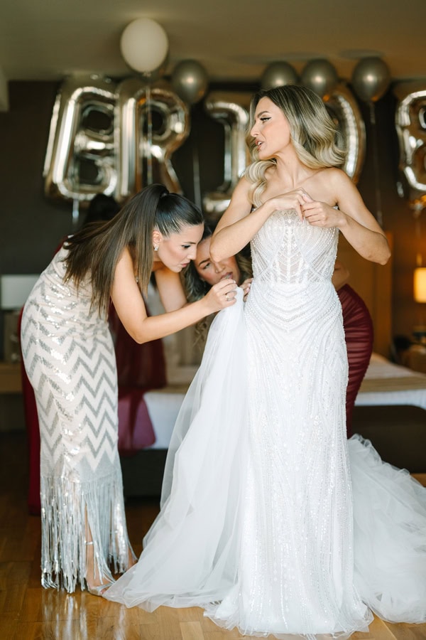 Romantic Summer Wedding Pietris Estate Pretty Details