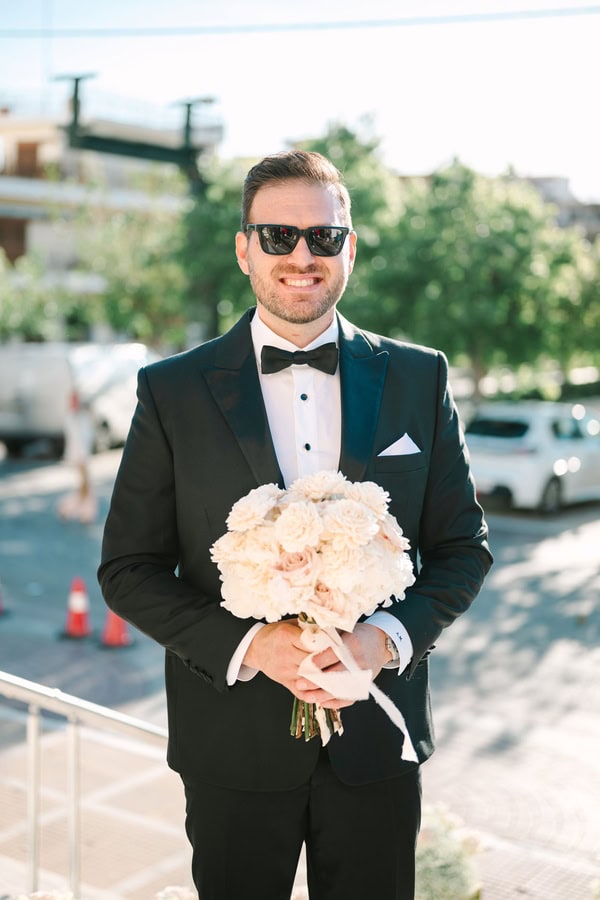 Romantic Summer Wedding Pietris Estate Pretty Details