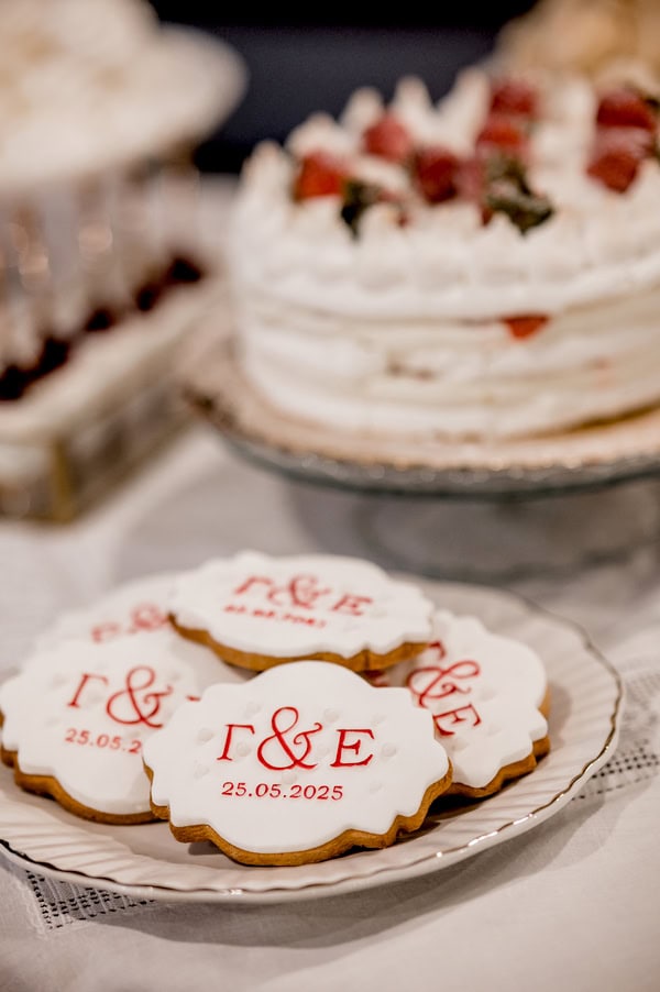 Spring Romantic Wedding Burgundy Florals Deer Valley