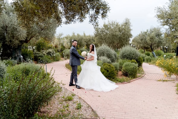 Ανοιξιάτικος ρομαντικός γάμος με pastel άνθη | Ελένη & Δημήτρης