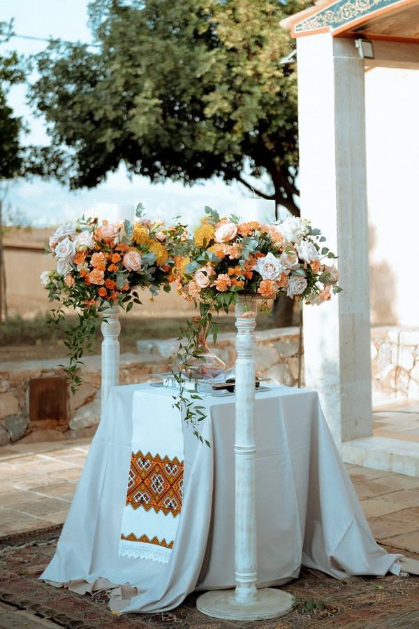 Dreamy Wedding Laas Estate Pretty Pastel Flowers