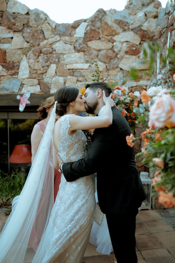 Dreamy Wedding Laas Estate Pretty Pastel Flowers