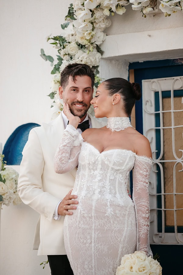 Dreamy Wedding Naxos Stunning All White Decoration