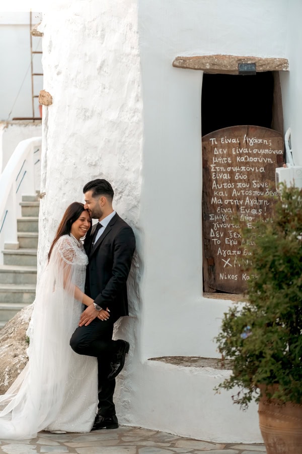 Fall Wedding In Tinos With White Floral Arrangements And Romantic Details