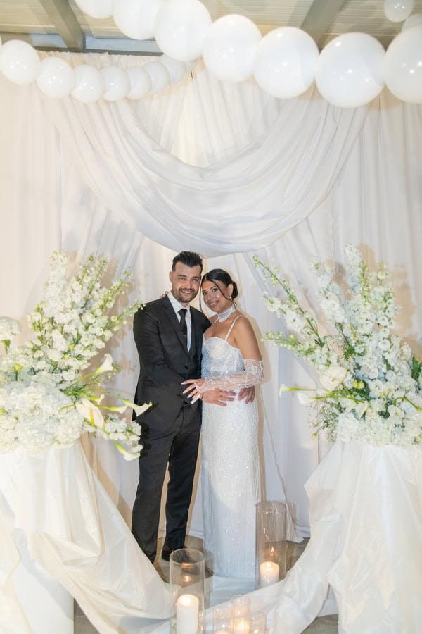 Fall Wedding In Tinos With White Floral Arrangements And Romantic Details