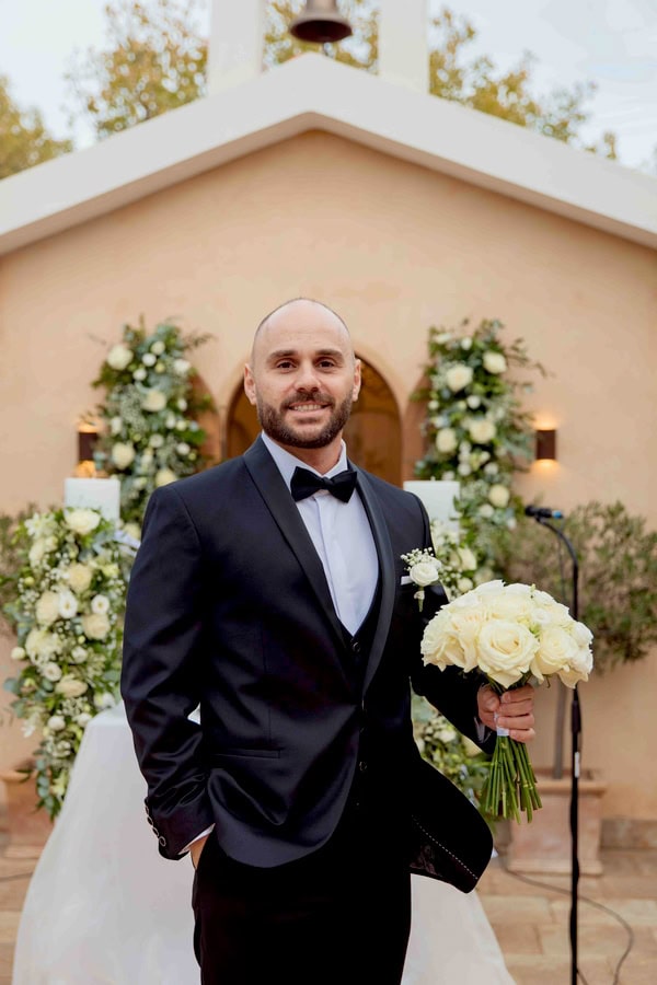 Romantic Autumn Wedding White Flowers Papagiannakos Winery