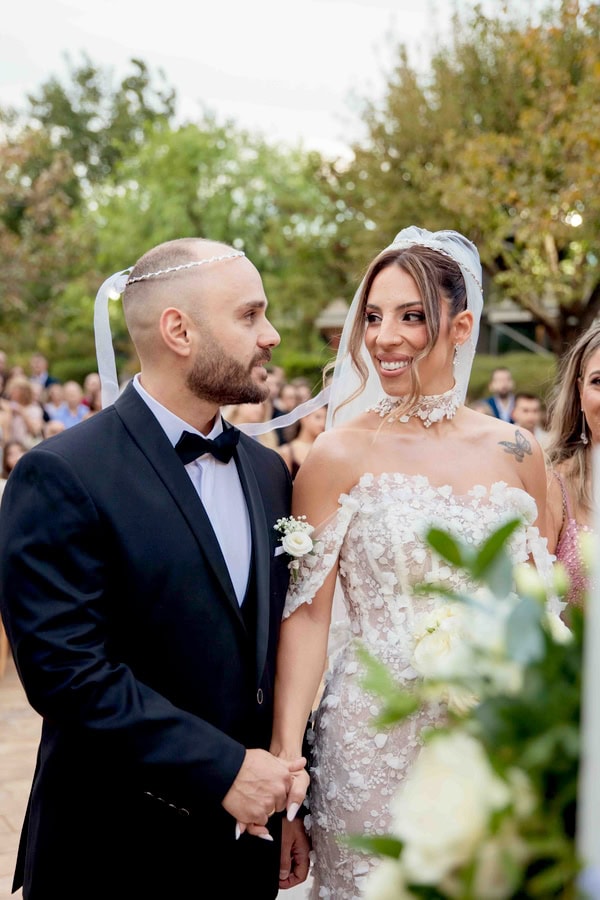 Romantic Autumn Wedding White Flowers Papagiannakos Winery