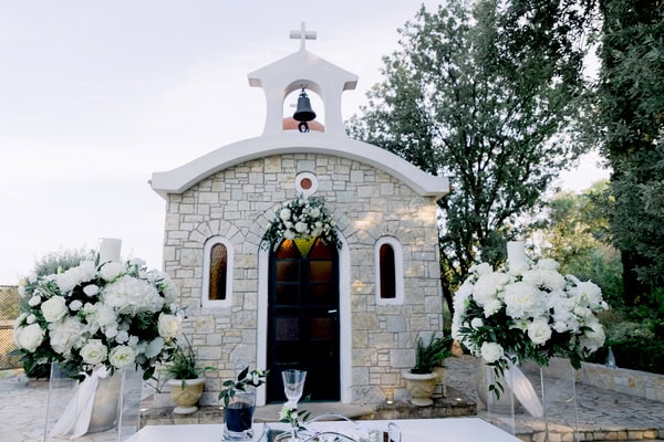 Romantic Summer Wedding White Decor Alsos Nimfon