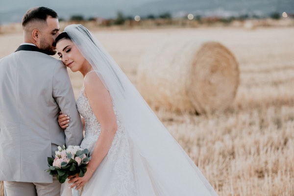 Ρομαντικός καλοκαιρινός γάμος με υπέροχη next day φωτογράφιση | Έφη & Χριστόφορος