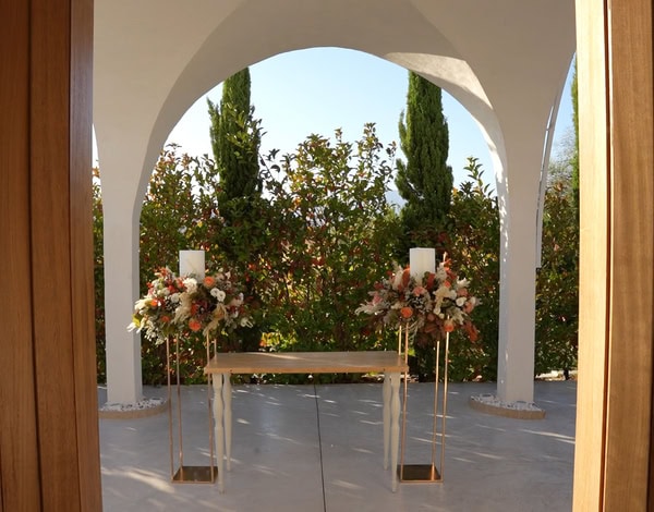 Rustic Chic Wedding Athens Fall Florals Warm Tones