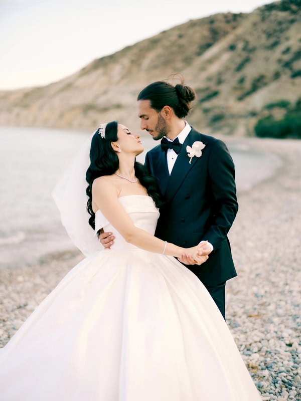 Spring Wedding White Flowers Seaside