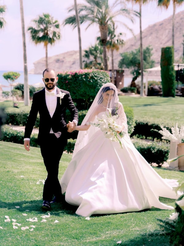 Spring Wedding White Flowers Seaside