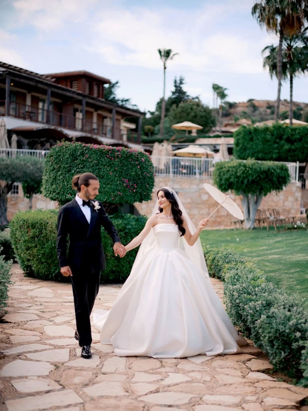 Spring Wedding White Flowers Seaside