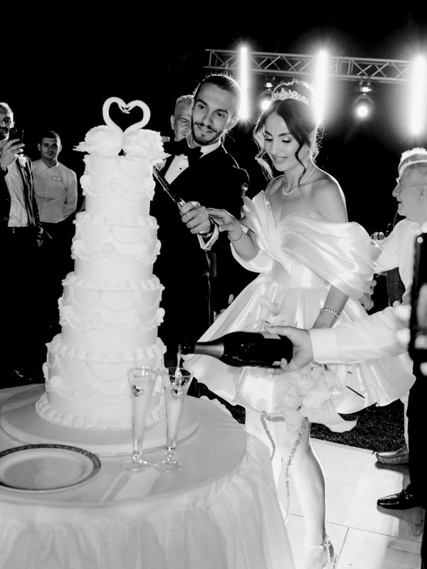 Spring Wedding White Flowers Seaside