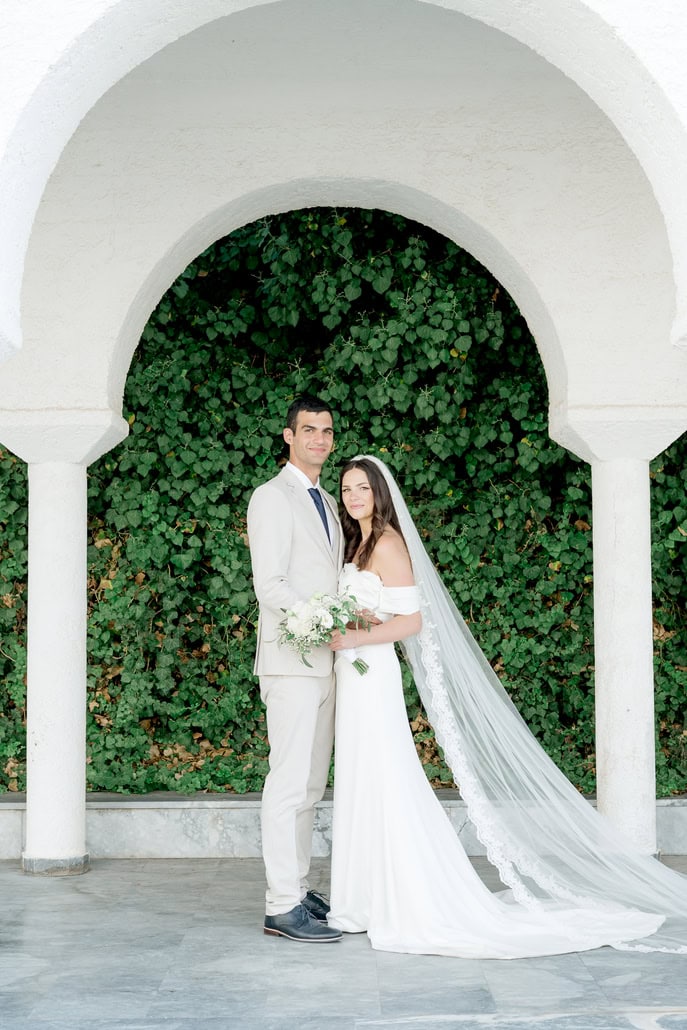 Ένας καλοκαιρινός γάμος με ρομαντική beach αισθητική στην Πύλο | Phillipa & Γιώργος