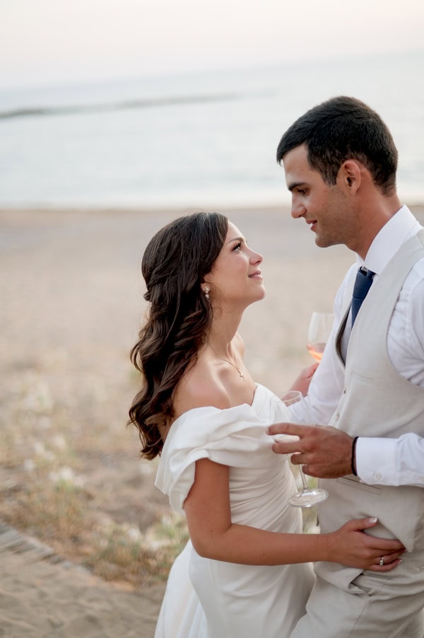 Summer Beach Style Wedding In Pylos Greece
